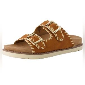 CUSHIONAIRE Women's Wyatt whipstitch sandal,Cognac Nubuck. Brand new.